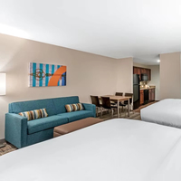 Ensemble de meubles de chambre d'hôtel personnalisable en chêne massif écologique de luxe moderne Mainstay Suites by CHH pour hôtels 3 à 5 étoiles