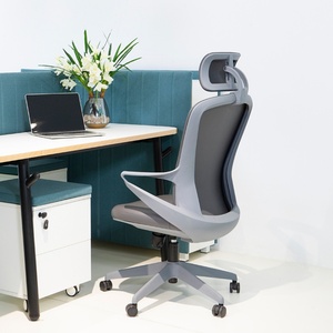 Chaise de bureau de direction pivotante en cuir PU gris moderne pour salle de réunion, mobilier de bureau commercial en gros - Product Image 2