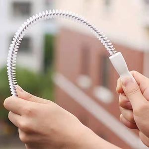 Déboucheur flexible, éliminateur de cheveux pour égouts, brosse de nettoyage pour évier et outil de débouchage de tuyaux - Product Image 3