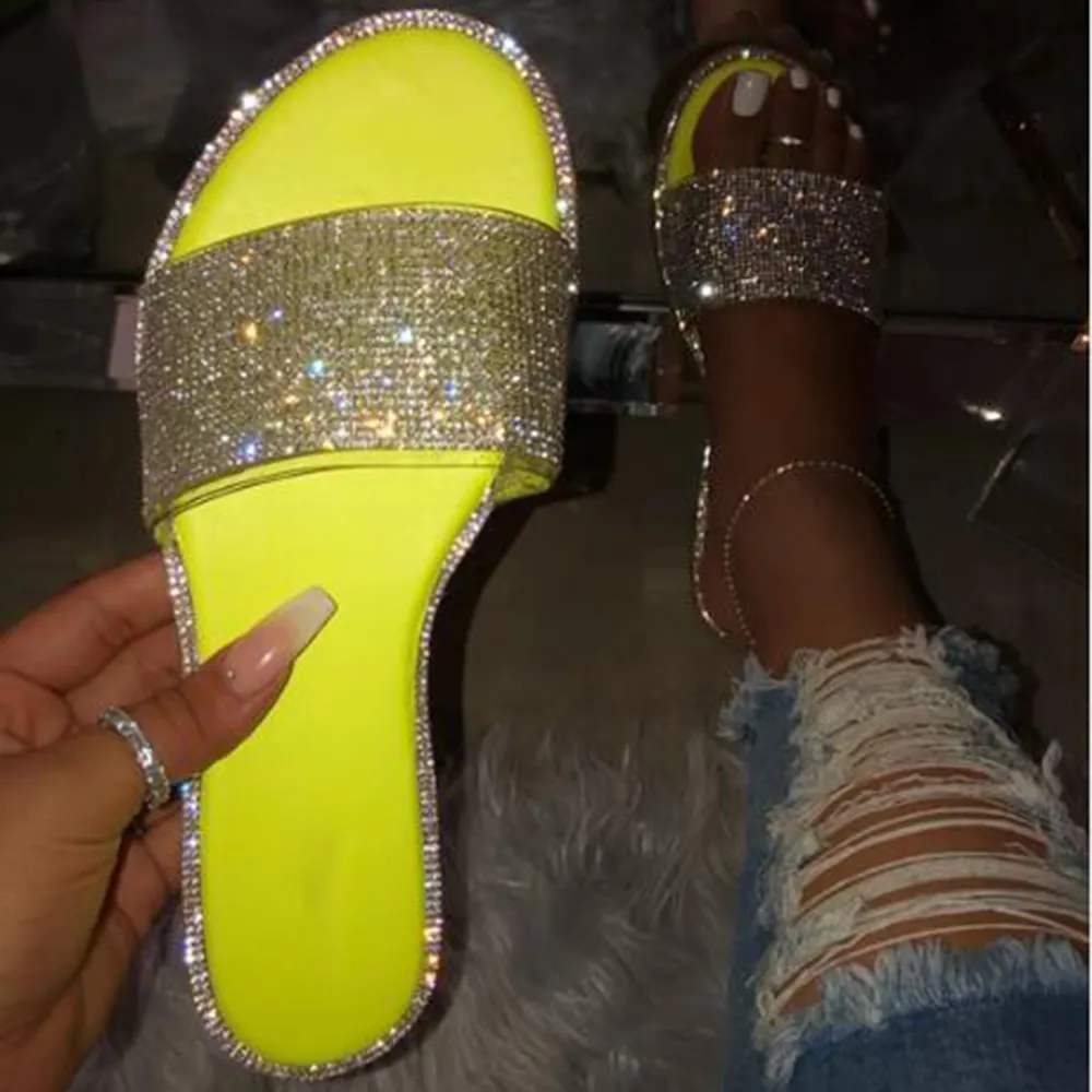 2024 New sandals soft slides female sandals bling glitter ladies trendy womens summer ladies diamond rhinestone slippers