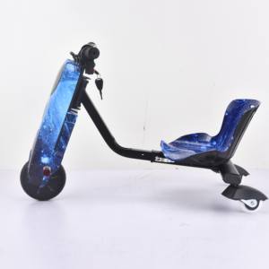 Chine Usine Livraison Directe <span class=keywords><strong>Trike</strong></span> Électrique Scooter Blue-Tooth Haut-Parleur 3 Construit Flash Wheel Drifter Aluminium PU Prix de Gros - Product Image 5