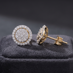 Boucles d'oreilles clous en or jaune 14 carats plaqué rhodium pour femme, serties de diamants naturels éblouissants en halo, 0,65 carat total, diamants brillants, pour fêtes et mariages - Product Image 3