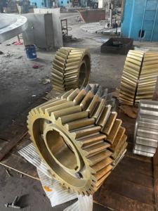 Roue dentée à chevrons de grande taille personnalisée pour les machines de transmission forgeant la double roue dentée hélicoïdale en métal de grand diamètre - Product Image 3