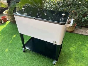 सफेद आउटडोर 80 चौथाई गेलन पोर्टेबल रोलिंग पार्टी कूलर गाड़ी आँगन मोबाइल बर्फ चेस्ट पेय हिमीकर बियर कोला कूलर ट्राली - Product Image 3