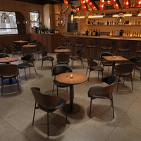Ensembles table-chaise de style industriel en PVC personnalisables pour restaurants commerciaux, bars et restaurants occidentaux