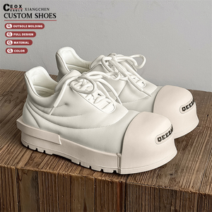 Scarpe da Uomo Retrò 2026 con Punta Larga, Chiusura con Lacci, Suola Spessa, Scarpe da Passeggio Chunky, Stagione Primaverile, Tomaia in Vera Pelle - Product Image 1