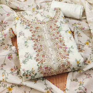 Ensemble de sari indien ethnique d'été pour femmes, dupatta en rayonne Banarasi, style pakistanais, tenue de fête, embossé, séchage rapide, coupe ample, aiguille - Product Image 1