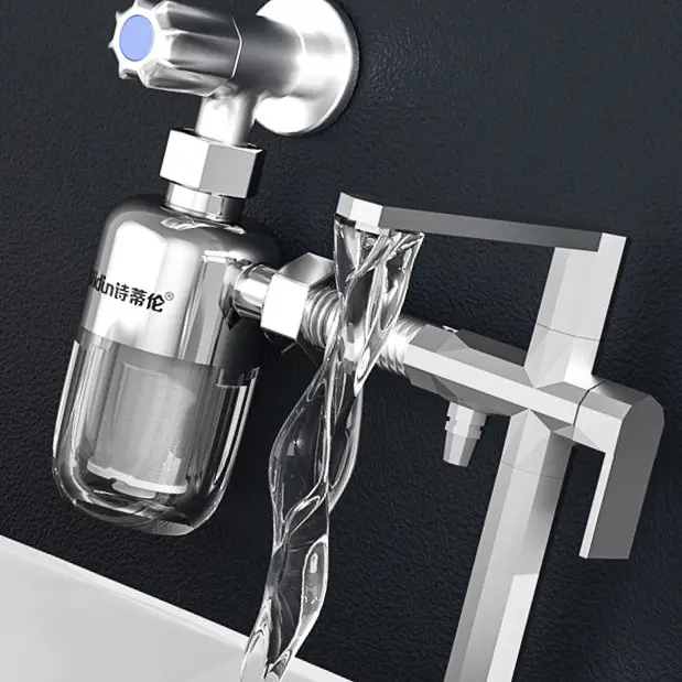 Manueller Küchenarmaturen-Wasserreiniger mit Aktivkohlenstoffkartusche Wasserhahn-Filter-Wasserreiniger für den Haushalt Hotel Autogebrauch