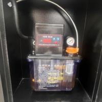 Torno Universal Multiindustrial de Alto Rendimiento CKD550 con Control Numérico Computarizado