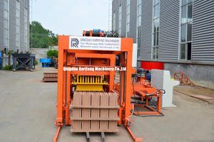 Hydraulische voll automatische Zement-Thermopylae-Betonblock herstellungs maschine in Sri Lanka - Product Image 3