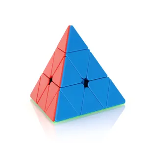 يونغجون غوانلونغ V2 مثلث مكعب الهرم 3x3 ألعاب تعليمية طلب ثالث سرعة البلاستيك لغز مكعب مكعب سحري