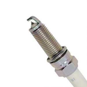 Bujía de alto rendimiento a <span class=keywords><strong>precio</strong></span> de fábrica A0041594903 PLKR7A A0041591803 para <span class=keywords><strong>Mercedes</strong></span> Benz 450 W203 W204 ML350 550 - Product Image 3