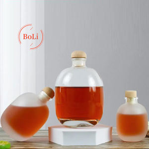 Botellas de licor personalizadas Garafa Diamante Korked botella de vidrio con tapa de corcho para agua fruta jugo Ron Gin Tequila licor Spirtis - Product Image 4