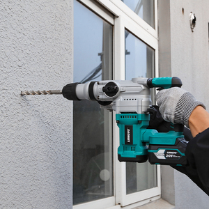 <span class=keywords><strong>Martillo</strong></span> Rotatorio SDS-Plus Inalámbrico de 20V con Motor sin Escobillas, 4.4J |   Taladro de Demolición 4 en 1 para Concreto de 26 mm con Cincel y Batería de 4.0 Ah - Product Image 2