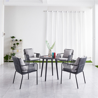 Table d'appoint ronde en acier carbone nordique, table basse moderne minimaliste pour patio extérieur, balcon, jardin, petite table à manger ronde