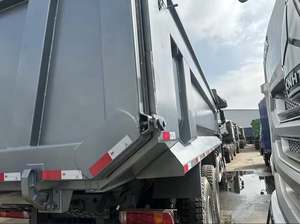 Camion tracteur HOWO 6x4 d'occasion, moteur diesel Weichai 351-450 CV, conduite à gauche, transmission manuelle, norme d'émission Euro 3, capacité de charge 31-40T - Product Image 4