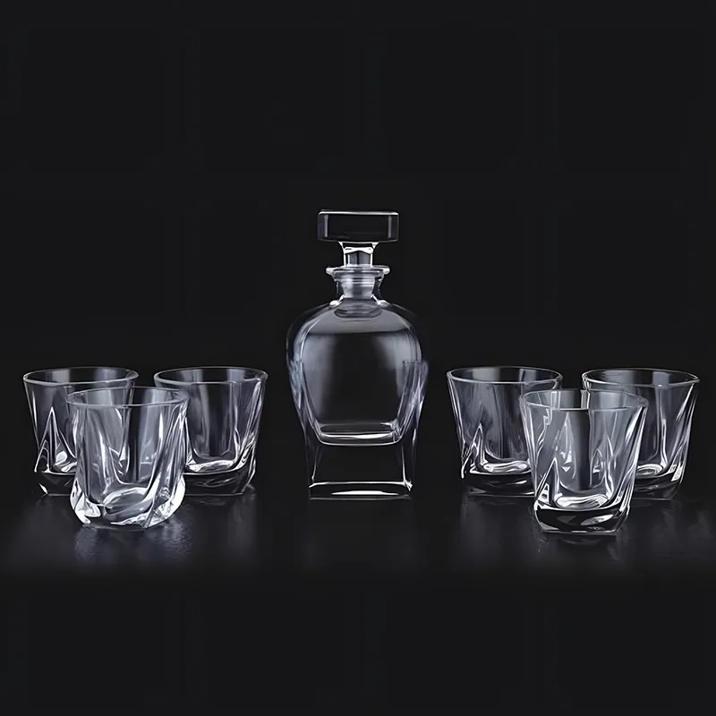 Whiskey Glasses Blank Cut Glass Whiskey Decanter Set with Gift Box Whiskey Set Hot Sale Strong Wine Cup with Decanter Full Set