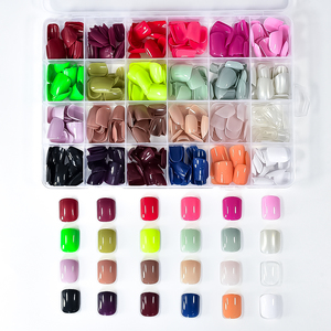 <span class=keywords><strong>Uñas</strong></span> acrílicas cortas a granel en caja de salón, colores mezclados para mujer, <span class=keywords><strong>color</strong></span> <span class=keywords><strong>rojo</strong></span> cálido, venta al por mayor, <span class=keywords><strong>uñas</strong></span> postizas - Product Image 3