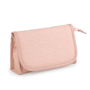 حقيبة مكياج من الجلد الوردي الناعم للسفر من قماش الحبوب ، غطاء قابل للتخصيص للنساء