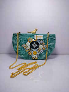 Trending Beautiful Design & Modern Style Resin Rhinestone Evening <b>Bag</b> Lady Purse Hot Sale <b>Wedding</b> <b>Clutch</b> for Party & Occasions - Product Image 3