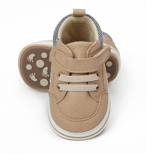 รองเท้าผ้าใบเด็กแฟชั่นใหม่ ยี่ห้อแฟชั่นเฟิร์ส คุณภาพสูง สำหรับเด็กวัยหัดเดิน เด็กชาย เด็กหญิง เหมาะสำหรับเล่นกีฬา วิ่ง เล่นเทนนิส - Product Image 2