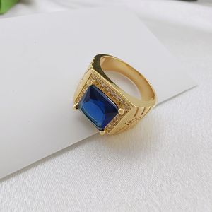 Anillo de Mujer JML al por Mayor, de Latón Laminado en Oro, Estilo Hiphop Retro, con Diamantes Multicolor Cuadrados, Chapado en Oro de 14K, Zirconia 3A, Corazón - Product Image 4