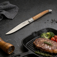 Ensemble de couteaux à steak Laguiole en acier inoxydable à lame dentelée avec manche en bois d'olivier, boîte cadeau noire de 6 pièces avec logo personnalisé