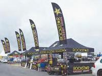 Mât de drapeau automatique en aluminium écologique de 14 pieds pour extérieur, bannière publicitaire à plume unique personnalisable avec logo