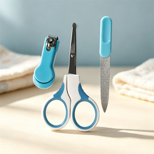 Kit de soin des <span class=keywords><strong>ongles</strong></span> pour bébé 4 en 1, kit de manucure pour nourrissons, coupe-<span class=keywords><strong>ongles</strong></span>, ciseaux, lime à <span class=keywords><strong>ongles</strong></span> avec étui de rangement portable - Product Image 3