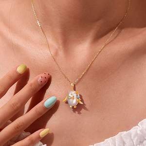 Collar con Colgante de Pez Lindo de Perla Natural del Océano WENCHI, 150 g - Product Image 2