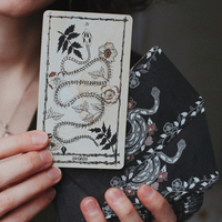 Jeux de tarot personnalisés haut de gamme avec feuille d'argent, livret inclus, emballage cadeau durable et écologique, impression CMYK et PMS, vente en gros