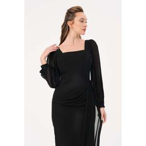 Vêtements en tricot décontractés à col rond de couleur unie noire pour femmes DANS, coupe classique, pour les commandes en gros, tailles 38-42 - Product Image 4