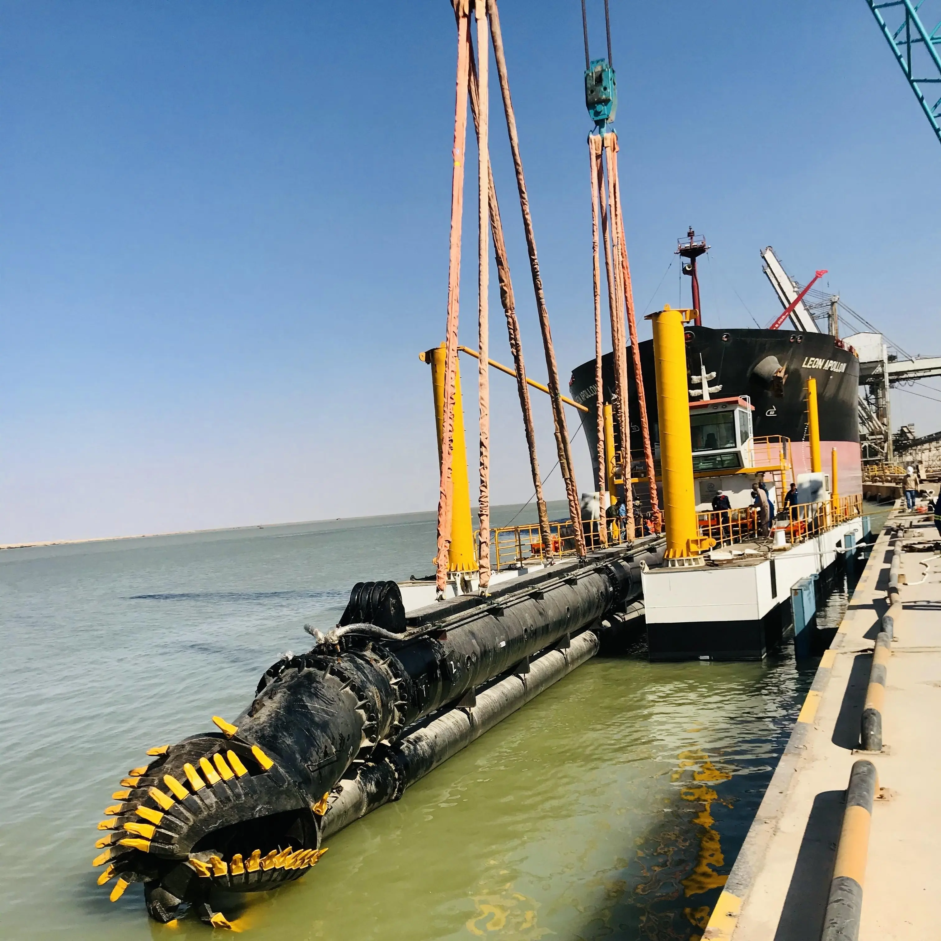 Fabriek Prijs Rivier Zand Baggerschip Voor Mijnbouw Zandwinning Met Capaciteit 4000 M3/H