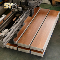 Kommerzieller SPC-Vinylplanken-Bodenbelag Wasserdicht Kratzfeste Oberfläche Einfache Klick-Installation für Fitness-Studio Außenbereich Schule Einzelhandel