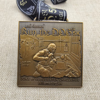 Médaille de sport de boxe en alliage de zinc moulé sous pression, imprimée en UV, plaquée or, personnalisable