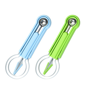 ชุดอุปกรณ์ผลไม้สแตนเลส 3 in 1 ที่ตักเมลอน มีดแกะสลักผลไม้ ที่ตักผลไม้ ที่ปอกผักและผลไม้ - Product Image 4