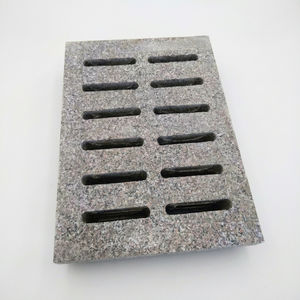 Grille de drainage en granit Yinghe Stone HangKangCM, fournie directement par l'usine, pour l'ingénierie municipale, le drainage des égouts et les couvercles de mantrons. - Product Image 1