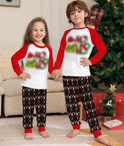 New Family Christmas Homewear Set Benutzer definierte Nachtwäsche mit Weihnachts mütze und Grinch Cartoon Print für Erwachsene Kinder Großhandel Pyjamas - Product Image 3