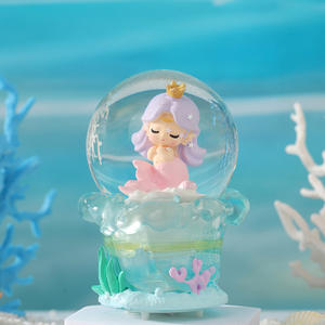 Nuova Sfera di Cristallo Luminosa a Tema Principessa Sirena, Ornamento Decorativo in Vetro Oceanico, Giocattolo per Studenti e Bambini, Regalo per Matrimoni - Product Image 3