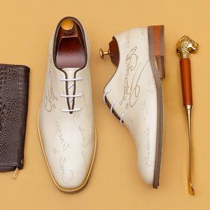 Chaussures pour hommes en cuir véritable les plus vendues, chaussures Oxford gravées, chaussures habillées blanches en cuir pour affaires - Product Image 1