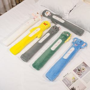 Borsa dell'Acqua Calda Lunga in Gomma Personalizzata con Adorabile Copertura Giocattolo dal Design Divertente - Product Image 2