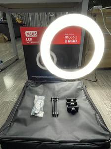 Nuevo M18S 18 pulgadas 45cm logotipo personalizado anillo de luz Universal teléfono móvil <span class=keywords><strong>Tik</strong></span> <span class=keywords><strong>Tok</strong></span> transmisión en vivo Selfie anillo de luz para maquillaje - Product Image 3