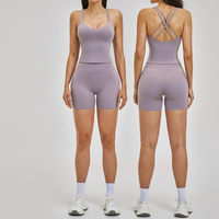Pakaian Yoga Musim Semi Anti Keringat Model Cross Back, Rompi dan Celana Pendek untuk Olahraga Luar Ruangan, Set Yoga Fitness untuk Wanita