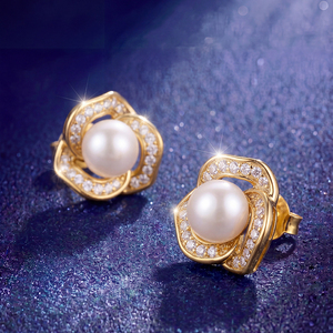 Élégantes boucles d'oreilles clous en argent S925 avec perle d'eau douce en forme de cœur et zircon pavé, bijoux fins pour femme, cadeau de mariage ou de mariée - Product Image 4