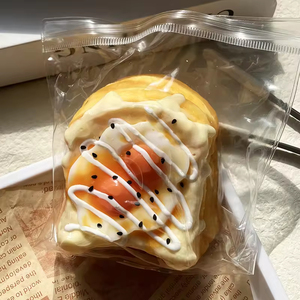 Juguete de Silicona Realista de Huevo Frito con Doble Yema, Ideal para Aliviar el Estrés y la Relajación - Product Image 5