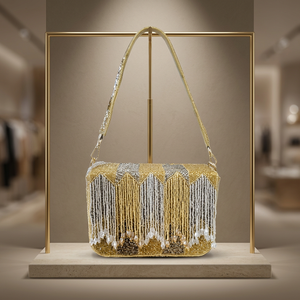 Sac de soirée à rabat perlé avec motif Martini brodé, bandoulière, fait main, élégant, pour les soirées - Product Image 3