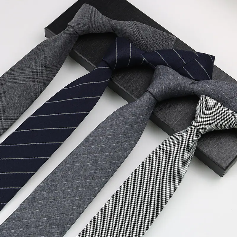 Berserk Schule Gravatas Band Stoff Gewebe Polyester Seide Halsband Nackenbänder für Herren individuelle Krawatte mit Logo