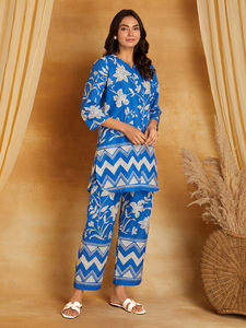 ชุดเซ็ตผ้าคอตตอนวิสโคสลายดอกไม้พร้อมเสื้อสำหรับผู้หญิง สวมใส่ได้ทุกฤดู ผลิตจากวัสดุรีไซเคิล จากซัพพลายเออร์ชาวอินเดีย สไตล์ชาติพันธุ์ - Product Image 6