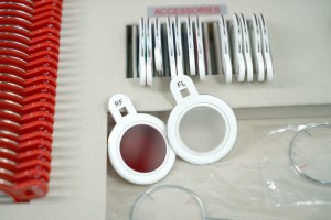 Juego de Lentes de Prueba Oftálmicas TL-V20, Diámetro Grande de 26 mm, Montura Combinada de Plástico y Metal, Plástico Colorido para Clínica de Optometría - Product Image 6