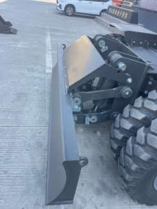 Iron Colossus, Dominator <span class=keywords><strong>de</strong></span> 21.5 Toneladas con Ruedas, Motor Cummins <span class=keywords><strong>de</strong></span> 153kw, Operación Pesada, Tranquilidad y Calma - Product Image 4